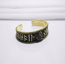 Load image into Gallery viewer, Bronze Viking Triquetra Bracelet