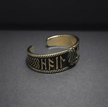 Load image into Gallery viewer, Bronze Viking Triquetra Bracelet