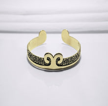 Load image into Gallery viewer, Bronze Viking Troll Cross Bracelet