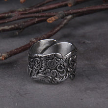 Load image into Gallery viewer, Forged Viking Knotwork Ring Hunting Wolves of Odin | Handcrafted