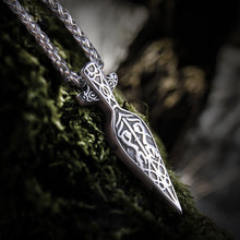 Load image into Gallery viewer, Gungnir Viking Spearhead Knotwork Necklace