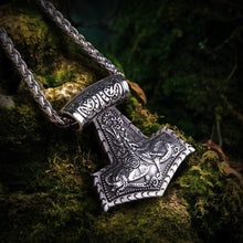 Load image into Gallery viewer, Heavy Thor’s Hammer Knotwork Viking Necklace