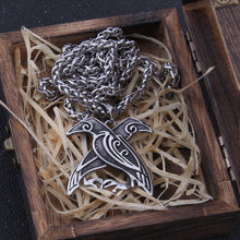 Load image into Gallery viewer, Odin's Ravens Hugin and Munin Raven Totem Pendant Necklace