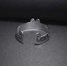 Load image into Gallery viewer, Silver Viking Troll Cross Bracelet