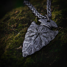 Load image into Gallery viewer, The Helm of Awe Viking Necklace