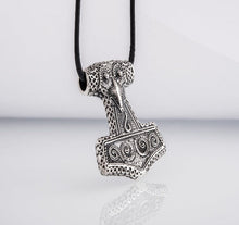 Load image into Gallery viewer, Thor's Hammer Pendant Mjolnir from Scania Island