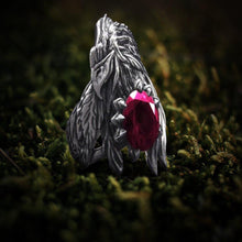 Load image into Gallery viewer, Unique 925 Silver Raven Ring With Gem, Handcrafted Ring