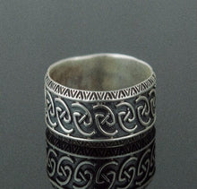 Load image into Gallery viewer, Unique Ornament Ring Sterling Silver Norse Ring
