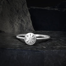 Load image into Gallery viewer, Viking Compass Ring (Vegvisir Symbol)
