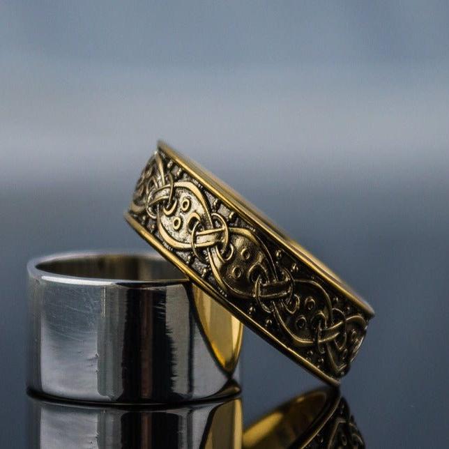 14K Gold Viking Ring with Borre Style Knotwork | Scandinavian Ornament