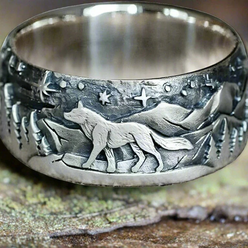 Handcrafted Viking Ring with Engraved Wolf | Antique Silver-Plated