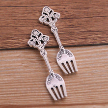 Load image into Gallery viewer, Antique Fork And Spoon Tableware Set
