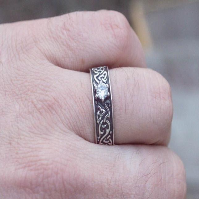 Beautiful Ornament Ring with White Cubic Zirconia Sterling Silver Viking Ring