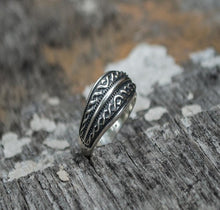 Load image into Gallery viewer, Womens Viking Ring in Sterling Silver
