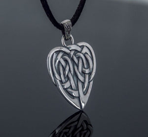Celtic Pendant in Sterling Silver