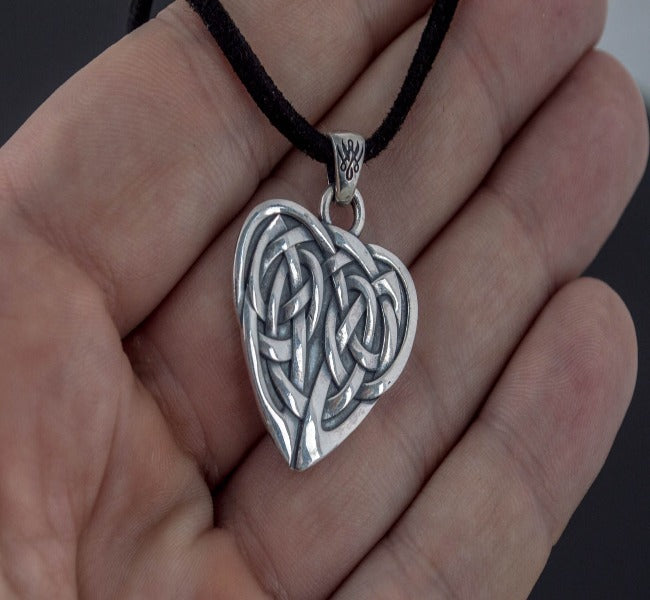 Celtic Pendant in Sterling Silver