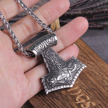 Load image into Gallery viewer, Heavy Thor’s Hammer Knotwork Viking Necklace
