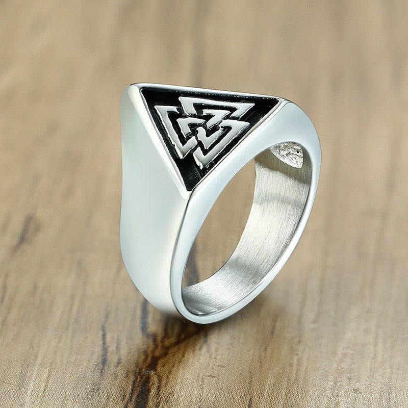 Sterling Silver Viking Triangle Shaped Valknut Ring