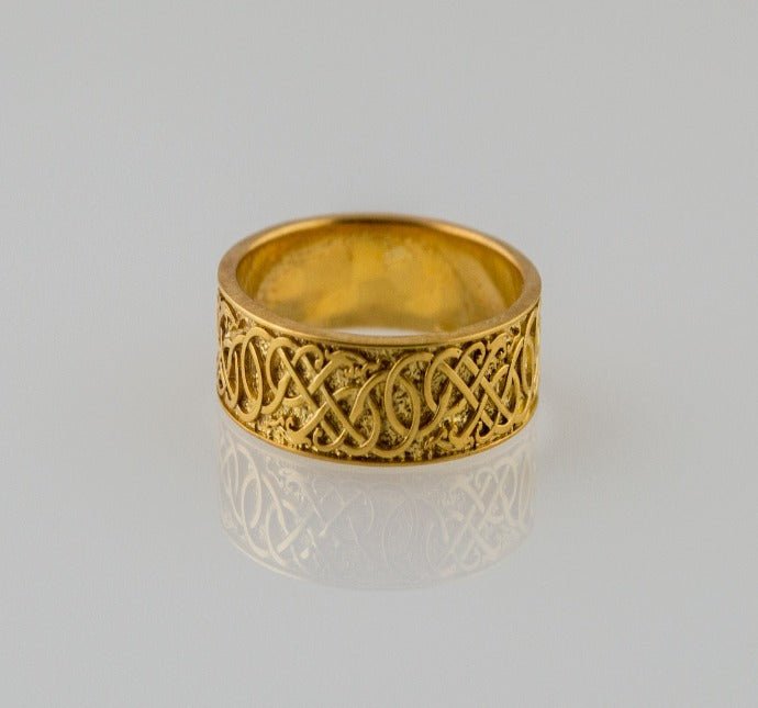 Viking Urnes Ring in 14K/18K Gold | Handcrafted Historical Jewelry