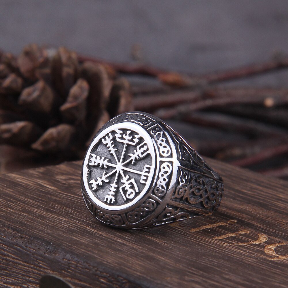 Viking Vegvisir Compass Bold Knotwork Men's Signet Ring