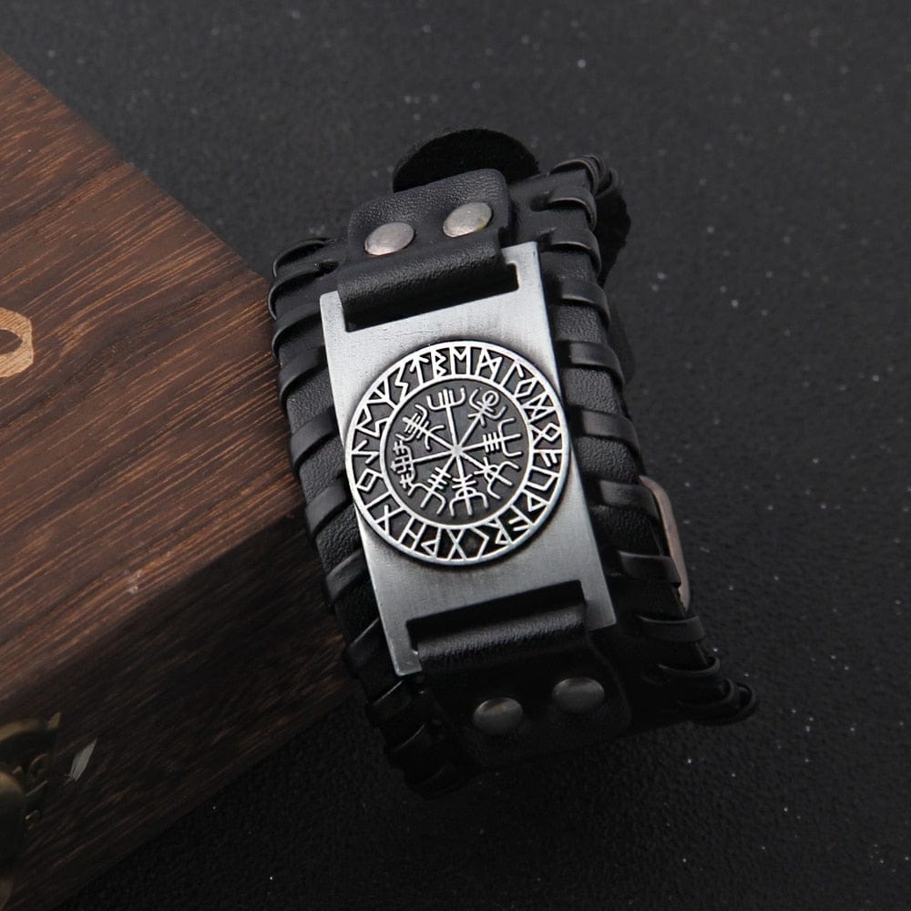 Viking Vegvisir Compass Rune Circle Plate Leather Buckle Cuff Bracelet