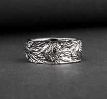 Load image into Gallery viewer, Viking Wolf Ornament Ring | Black Limited Edition Norse Ring
